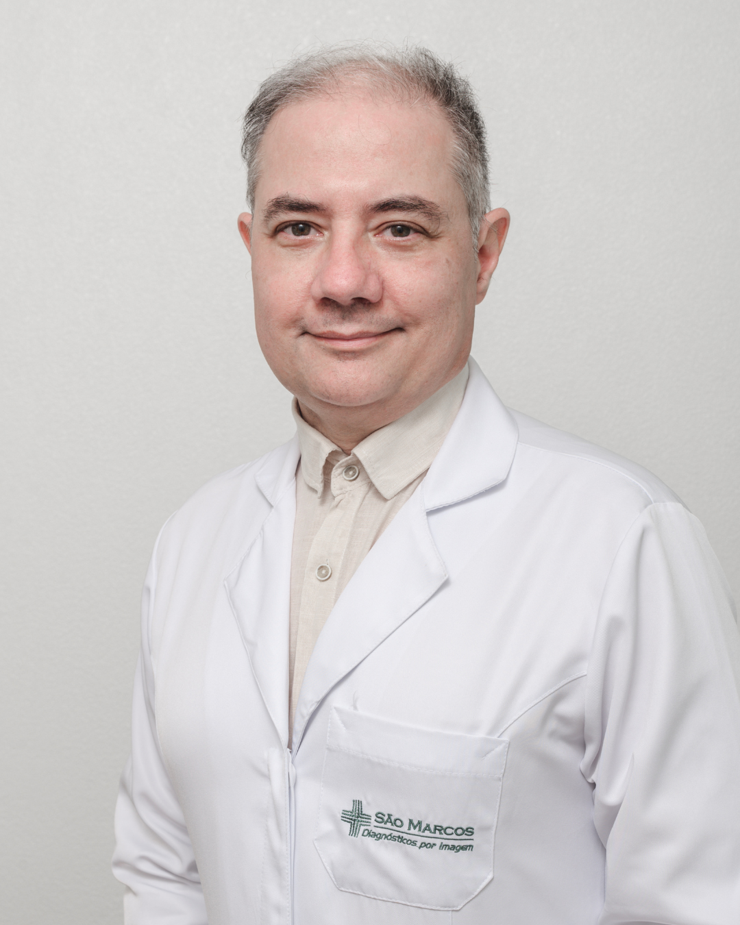 Dr. Christian Sgarbi Dr. Christian Sgarbi