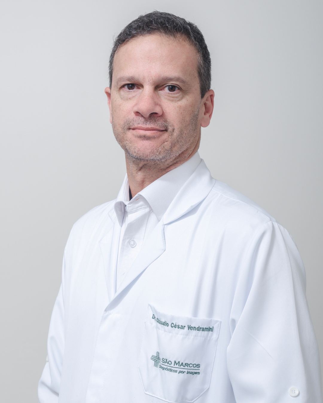 Dr. Claudio Cesar de Oliveira Vendramini Dr. Claudio Cesar de Oliveira Vendramini